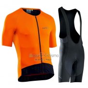 Northwave Ropa Ciclismo Culotte Corto 2021 Hombre Mangas Cortas Naranja