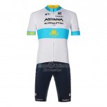 Astana Qazaqstan Team Ropa Ciclismo Culotte Corto 2023 Mangas Cortas Blanco Azul
